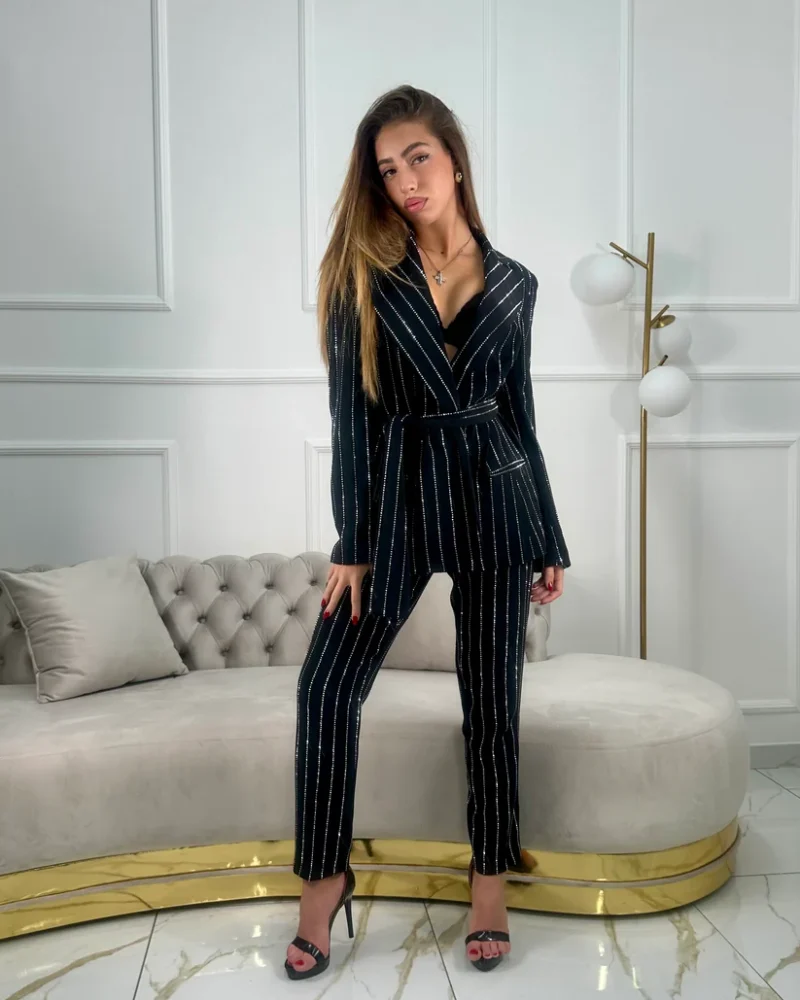 Tailleur con Cintura Strass