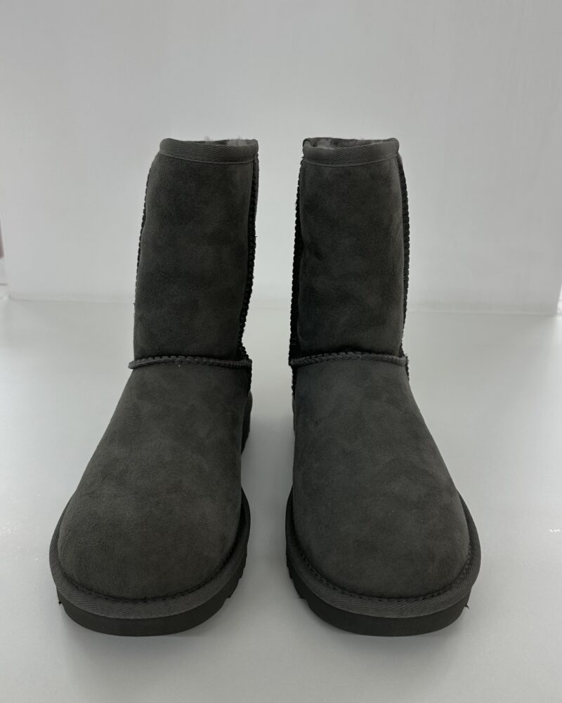 Ugg Classic