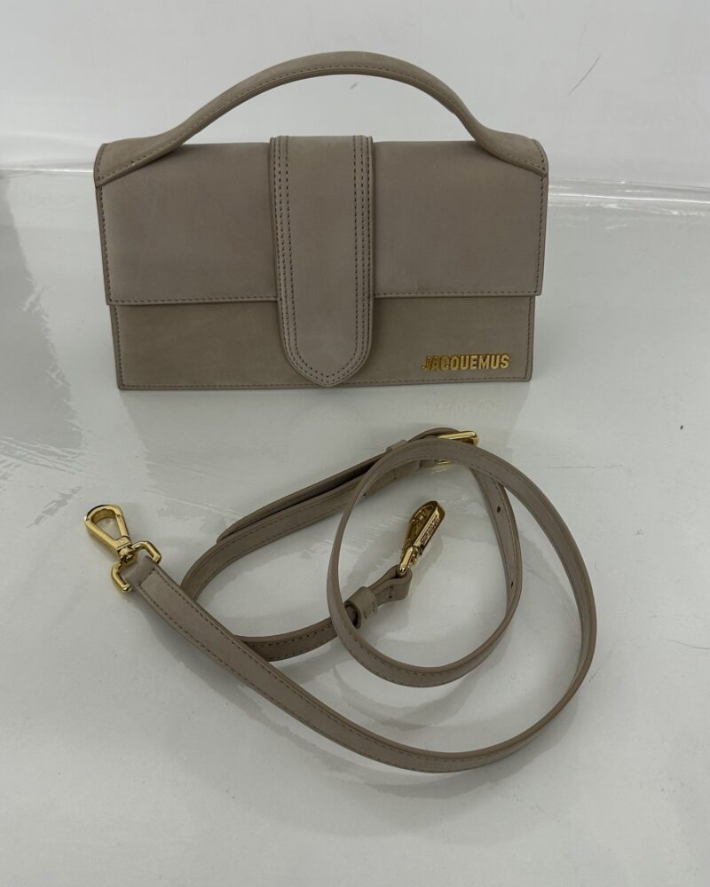 Le grand bambino camoscio beige